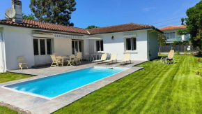 La Maison de la plage piscine chauffée et plage à 200 m